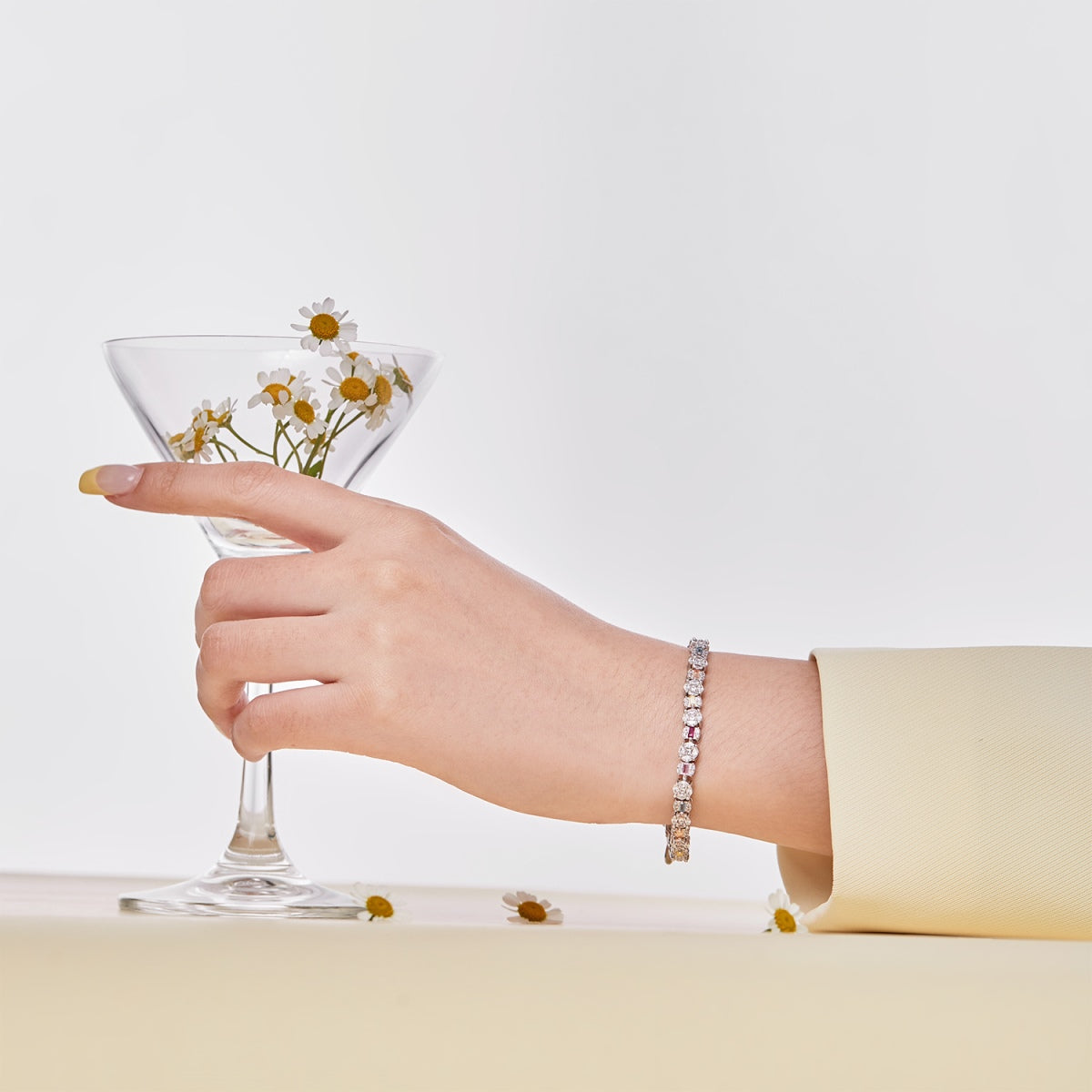 [Aurelle Style]Dazzling Radiant Multi Cut Daily Bracelet