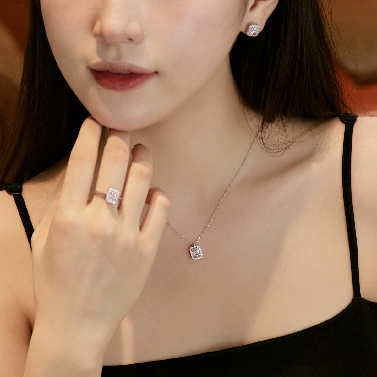 [Aurelle Style]1.0 Carat Luxurious Dainty Emerald Cut Daily Earrings