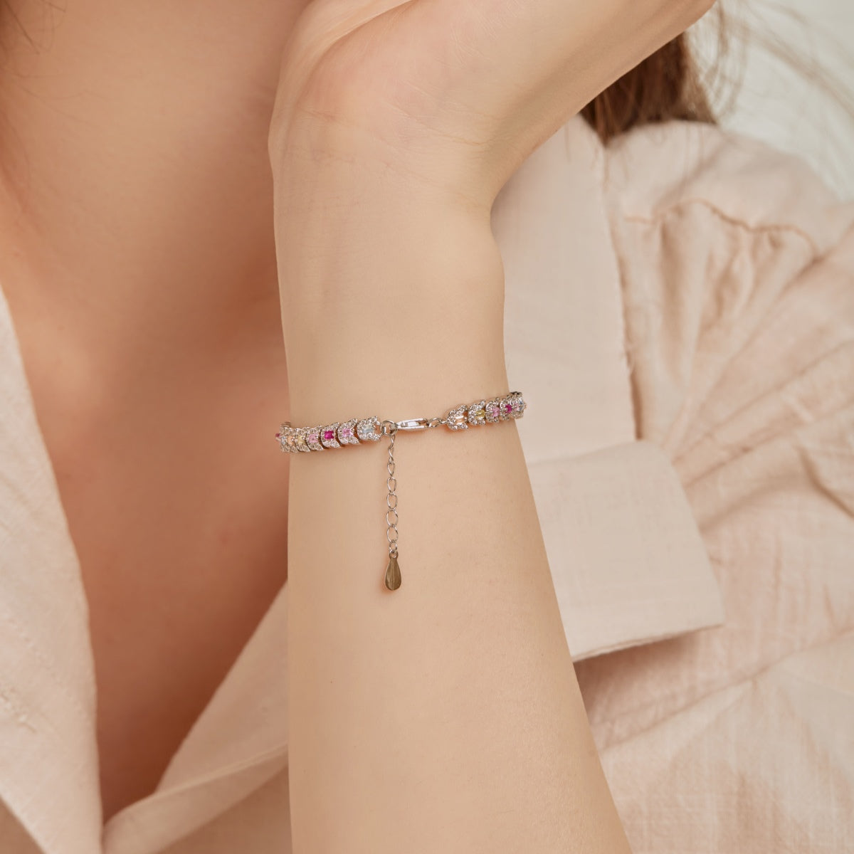 [Aurelle Style]Delicate Colorful Multi Cut Daily Bracelet