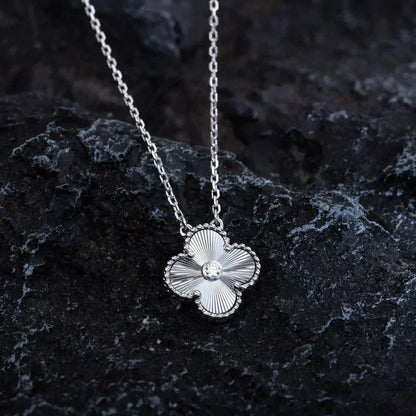 [Aurelle Style]CLOVER  15MM DIAMOND LASER NECKLACE SILVER