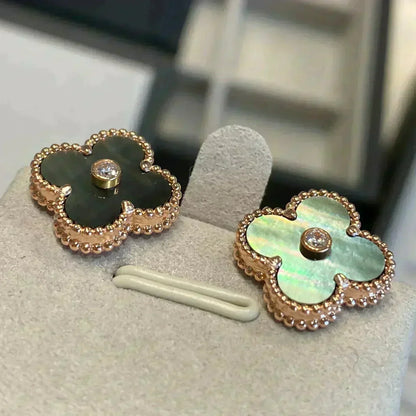 [Aurelle Style]CLOVER MEDIUM 1 MOTIFS GRAY MOP  DIAMOND EARRINGS