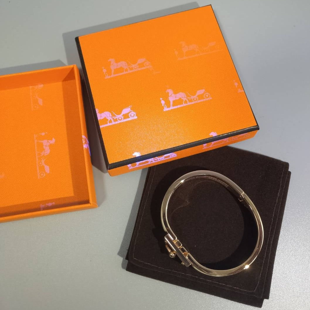 [Aurelle Style]H CLOUD BLUE BRACELET