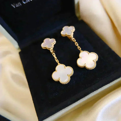 [Aurelle Style]CLOVER 2 MOTIF WHITE MOP EARRINGS