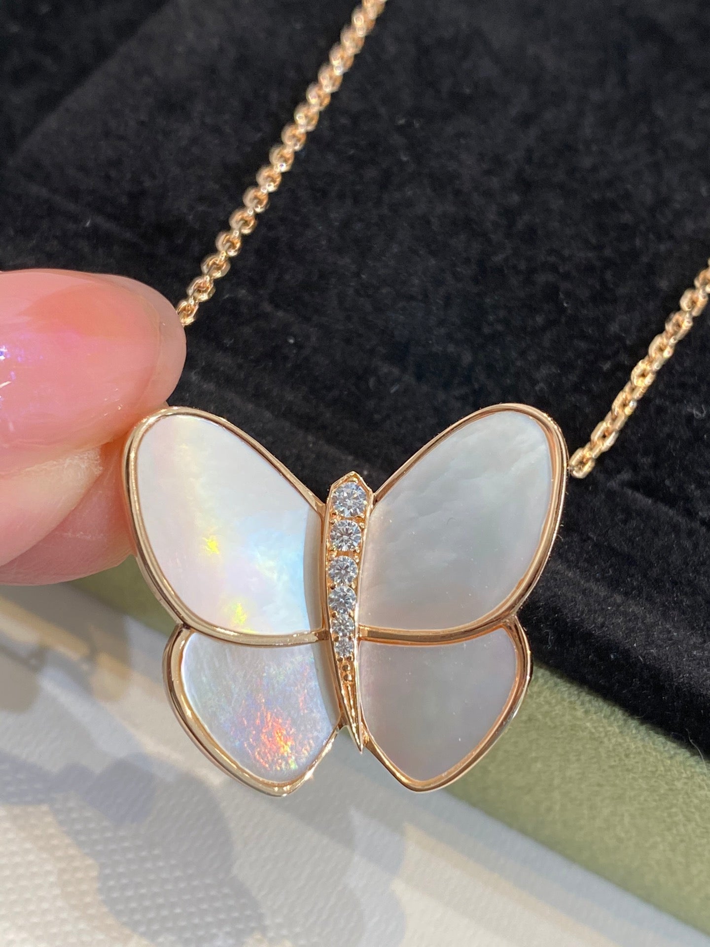[Aurelle Style]BUTTERFLY GOLD MOP DIAMOND NECKLACE