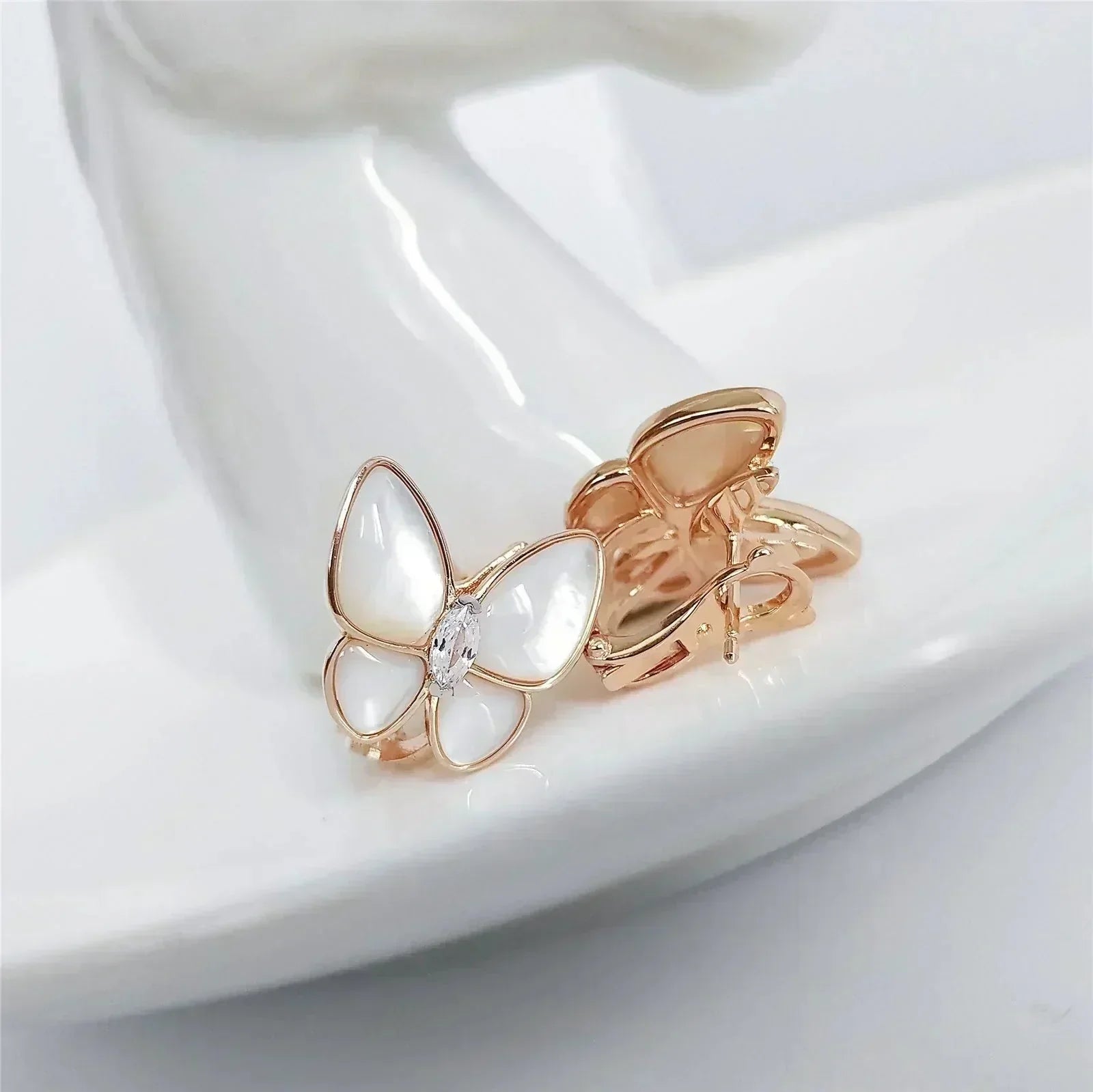 [Aurelle Style]BUTTERFLY MOP DIAMOND EARRINGS
