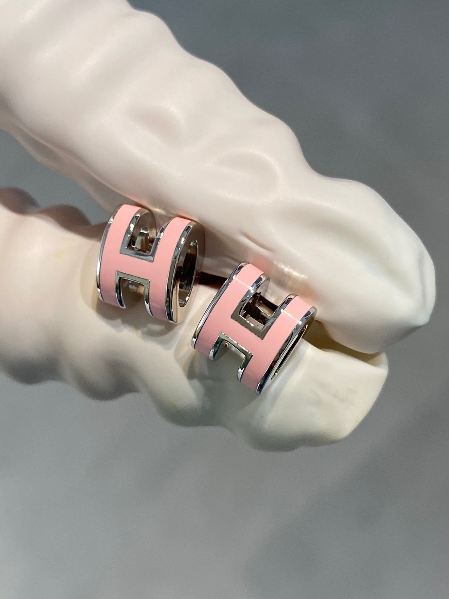 [Aurelle Style]MINI POP H SILVER EARRINGS PINK