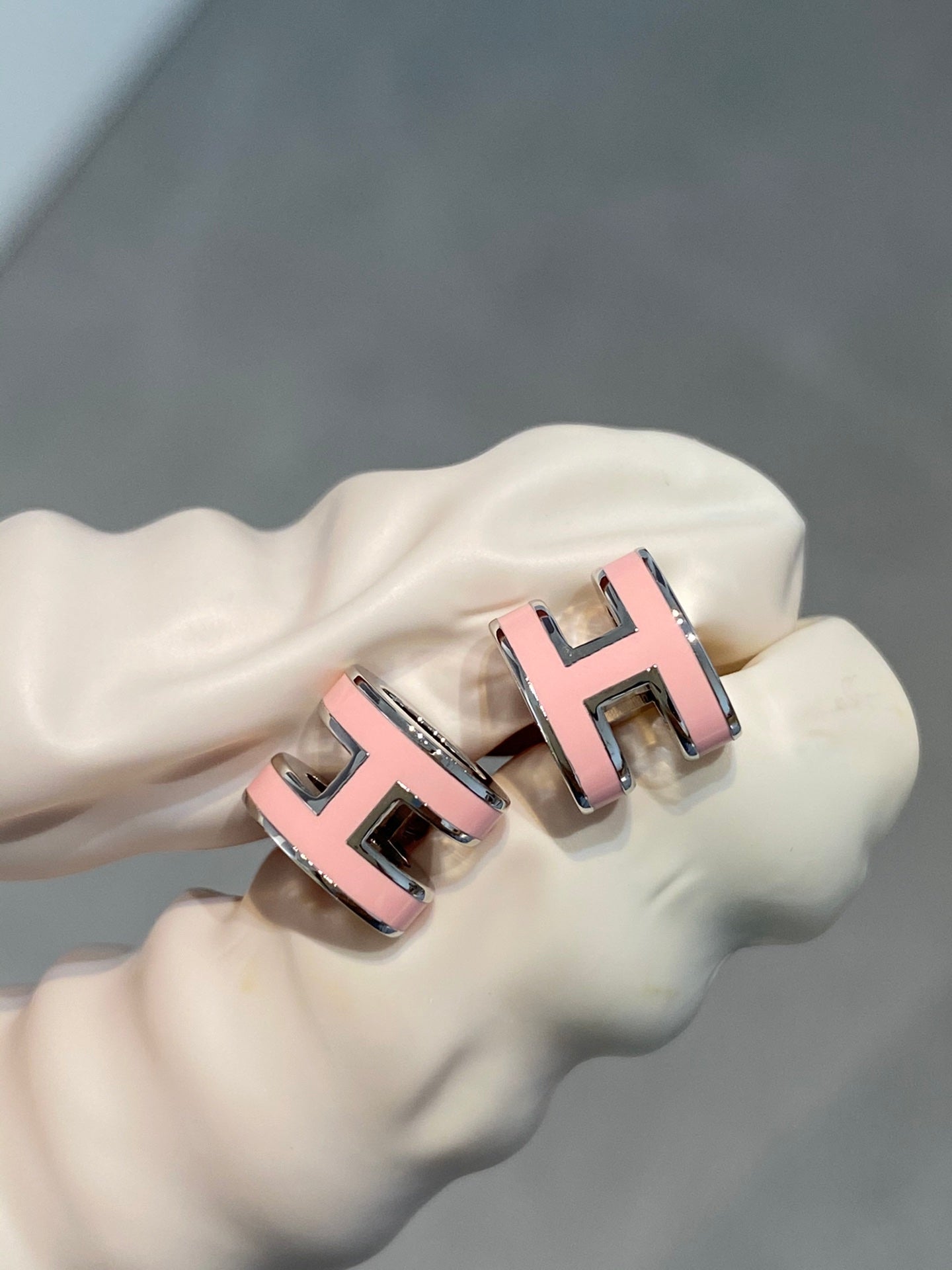 [Aurelle Style]MINI POP H SILVER EARRINGS PINK