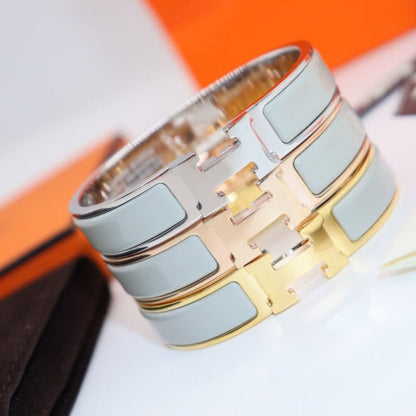 [Aurelle Style]H LIGHT BLUE BRACELET