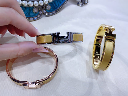 [Aurelle Style]H CHAMPAGNE BRACELET