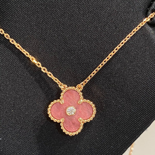 [TOP]CLOVER 15MM DIAMOND RHODONITE NECKLACE