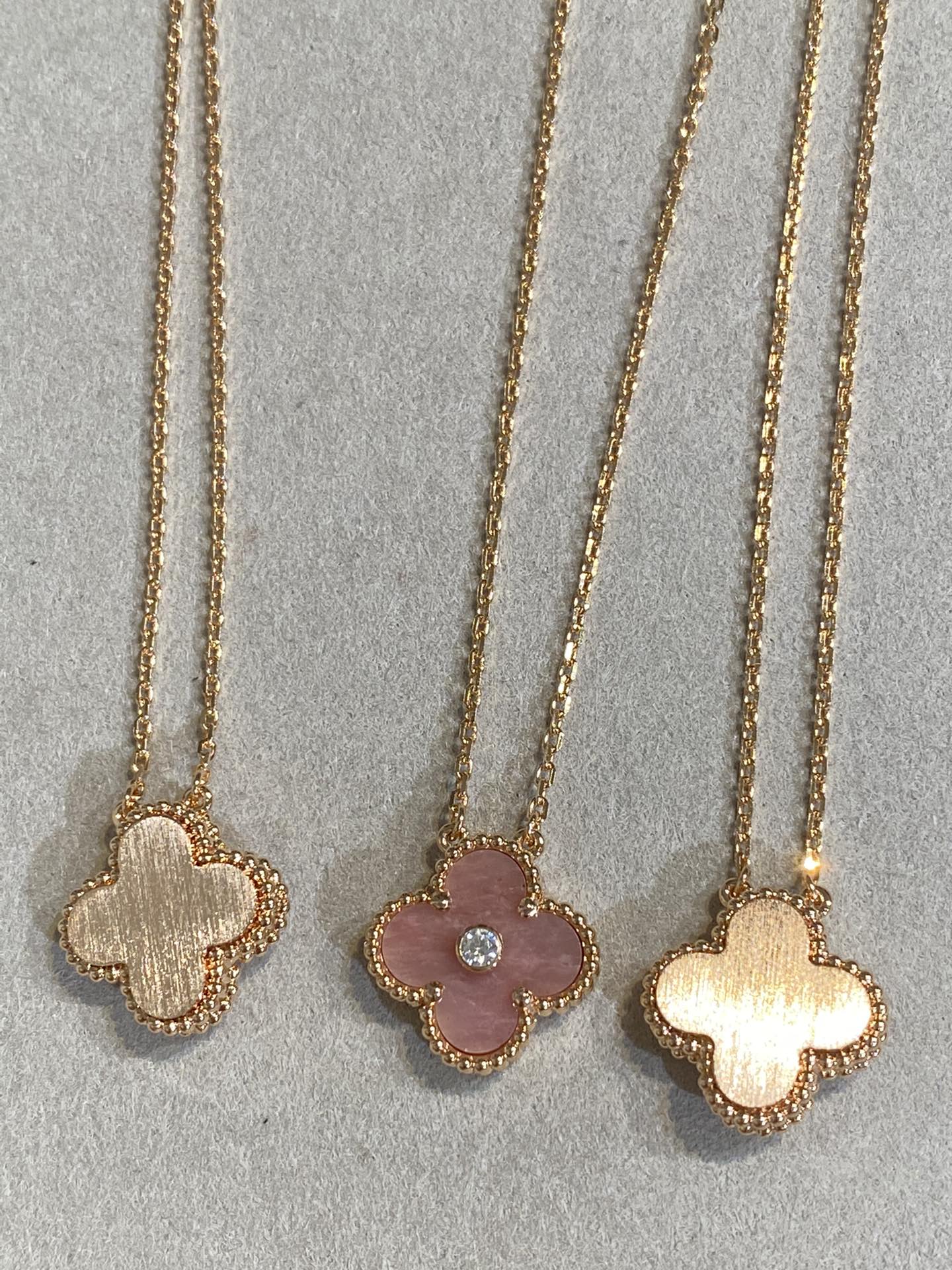 [Aurelle Style]CLOVER 15MM DIAMOND RHODONITE NECKLACE