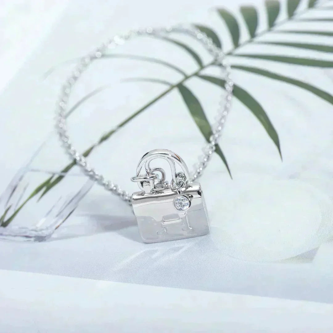 [Aurelle Style]AMULETTE PEDANT SILVER NECKLACE