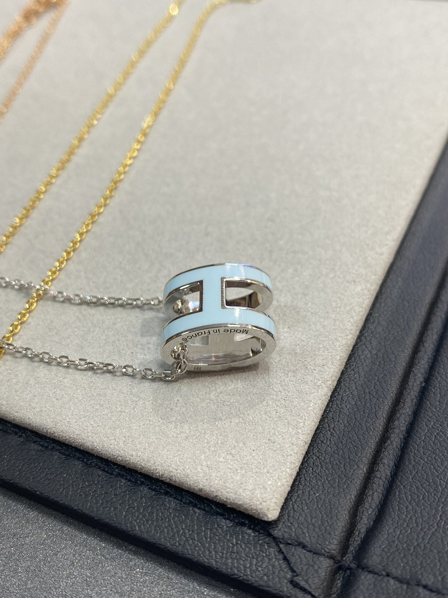 [Aurelle Style]POP H LIGHT BLUE NECKLACE