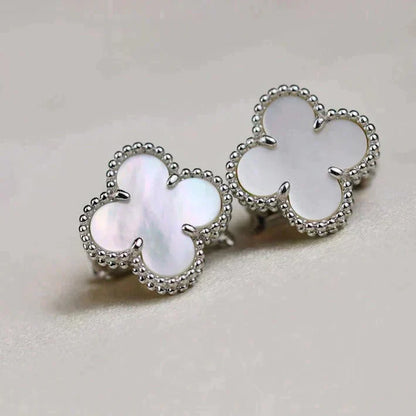 [Aurelle Style]CLOVER MEDIUM 1 MOTIFS  WHITE MOP EARRINGS SILVER