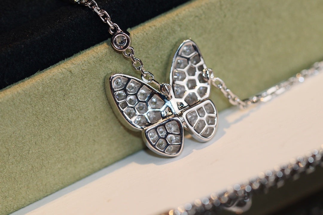 [Aurelle Style]BUTTERFLY DIAMOND NECKLACE