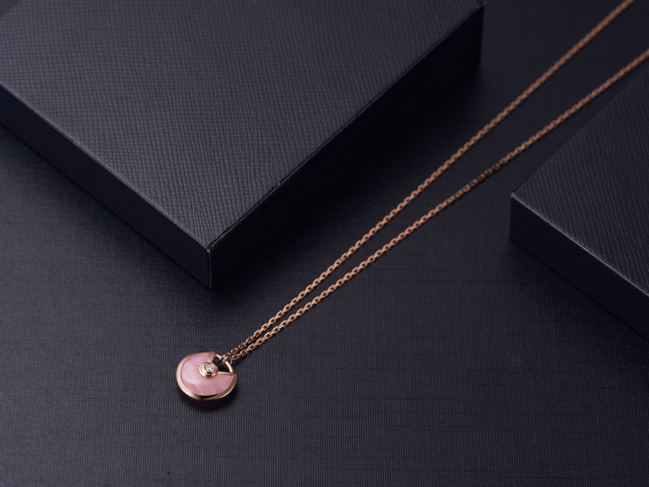 [Aurelle Style]AMULETTE ROSE GOLD PINK MOP NECKLACE