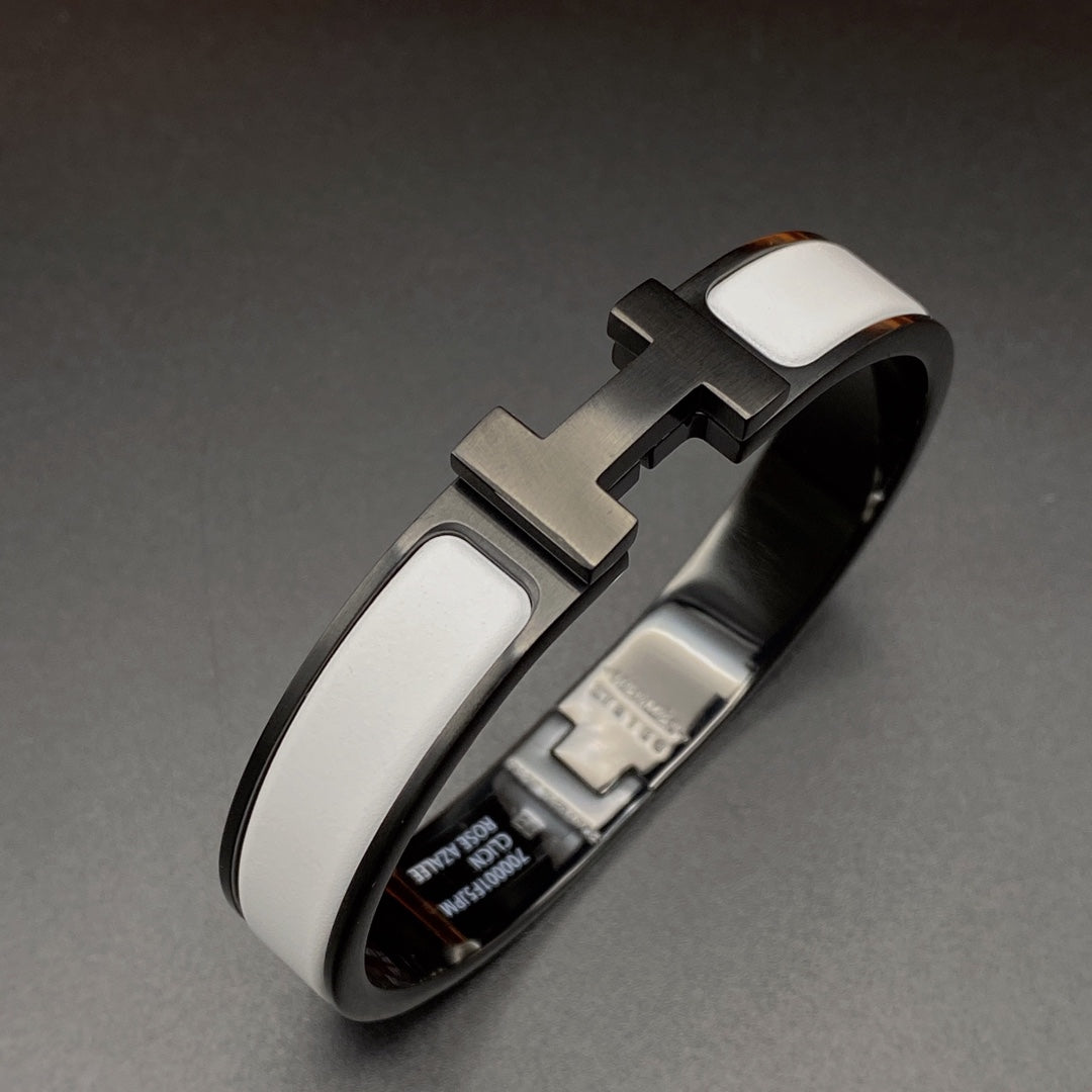 [Aurelle Style]H BRACELET 12MM BLACK WHITE CERAMIC