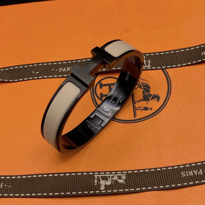 [Aurelle Style]H BRACELET 12MM BLACK BEIGE CERAMIC