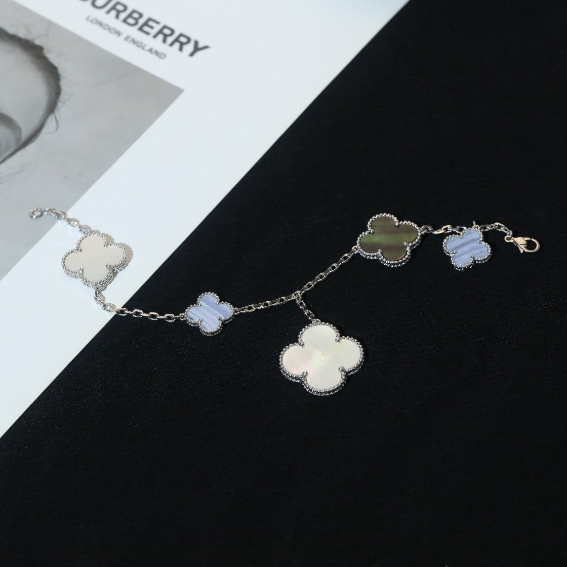 [Aurelle Style]CLOVER BRACELET 5 MOTIFS MOP CHALCEDONY SILVER