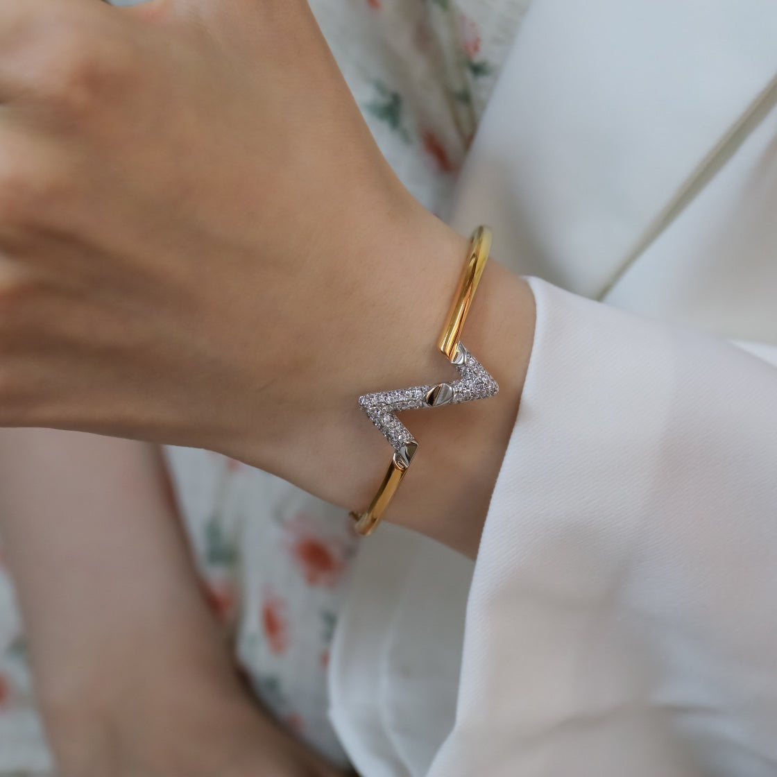 [Aurelle Style]VOLTE UPSITE DOWN GOLD DIAMOND BRACELET