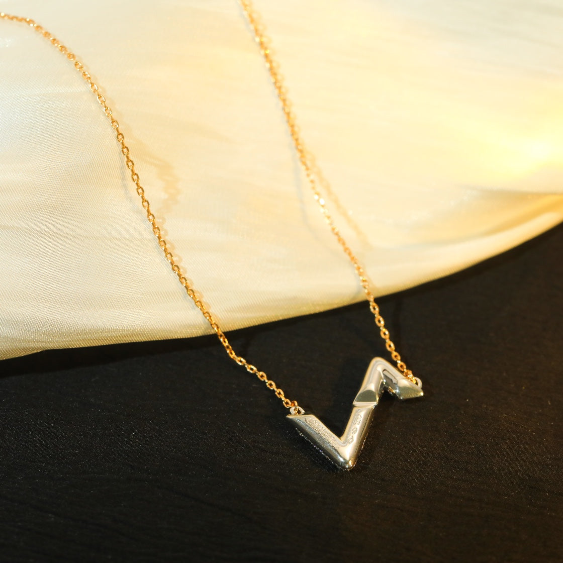 [Aurelle Style]VOLT SILVER DIAMOND PEDANT NECKLACE