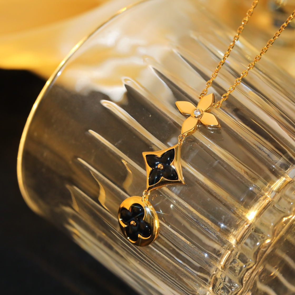 [Aurelle Style]STAR AND SUN ONYX PINK GOLD NECKLACE