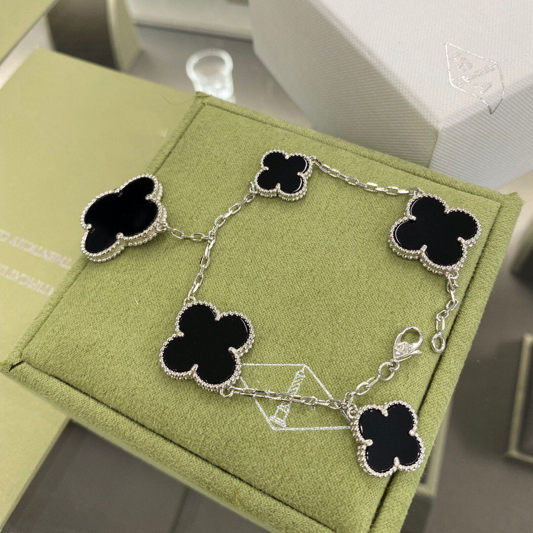 [Aurelle Style]CLOVER 5 MOTIFS SIVLER ONYX BRACELET