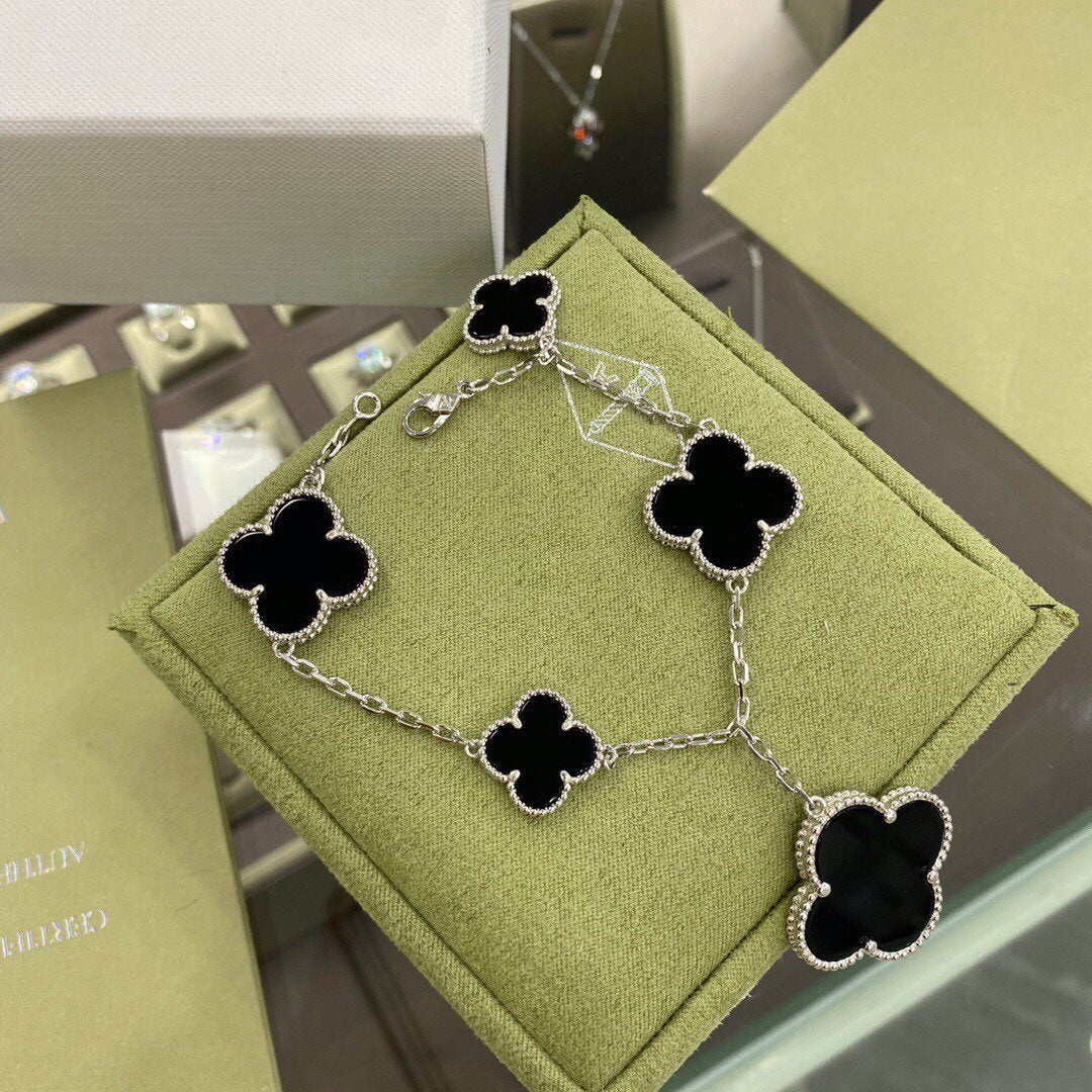 [Aurelle Style]CLOVER 5 MOTIFS SIVLER ONYX BRACELET