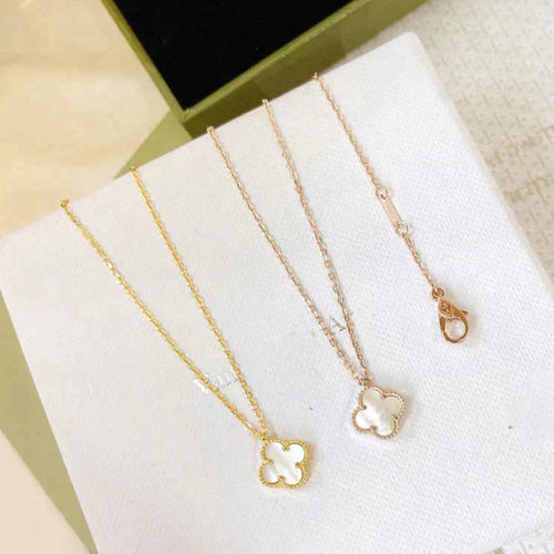 [Aurelle Style]CLOVER MINI 9.5MM WHITE MOTHER-OF-PEARL NECKLACE