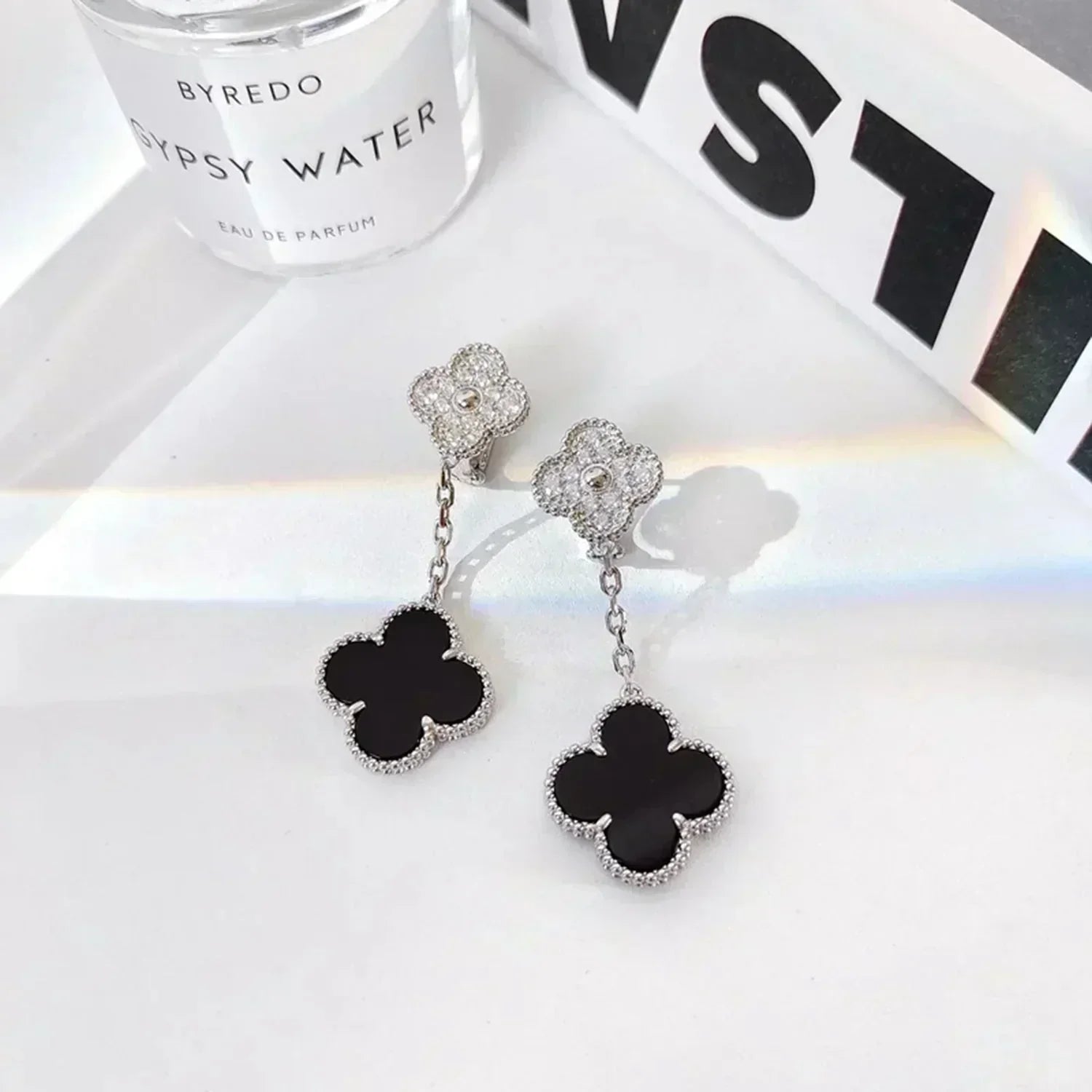 [Aurelle Style]CLOVER 2 MOTIFS  DIAMOND ONYX EARRINGS SILVER