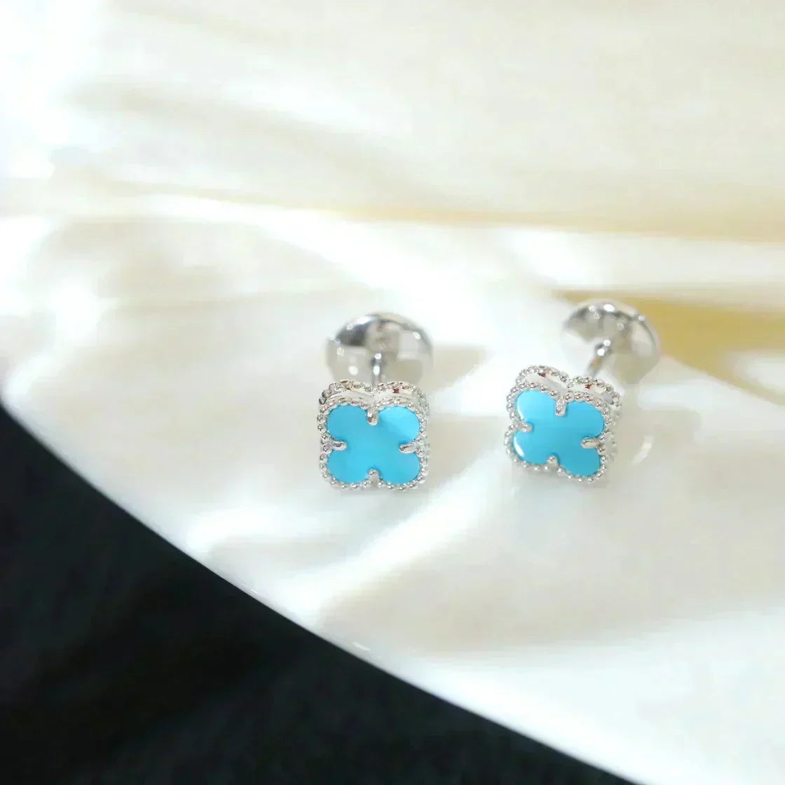 [Aurelle Style]CLOVER MINI 9.5MM ONYX STUD EARRINGS SILVER