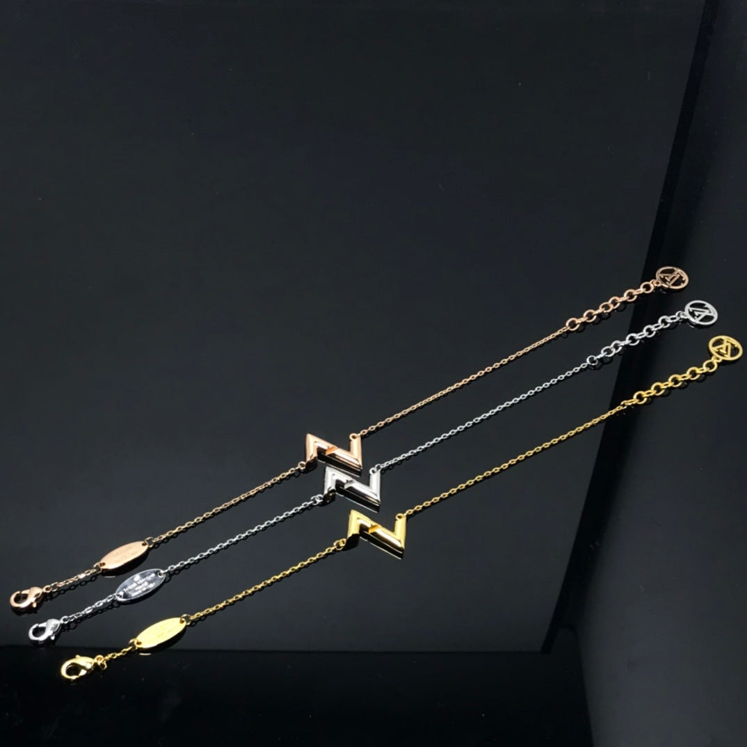 [Aurelle Style]VOLT LV LOGO BRACELET