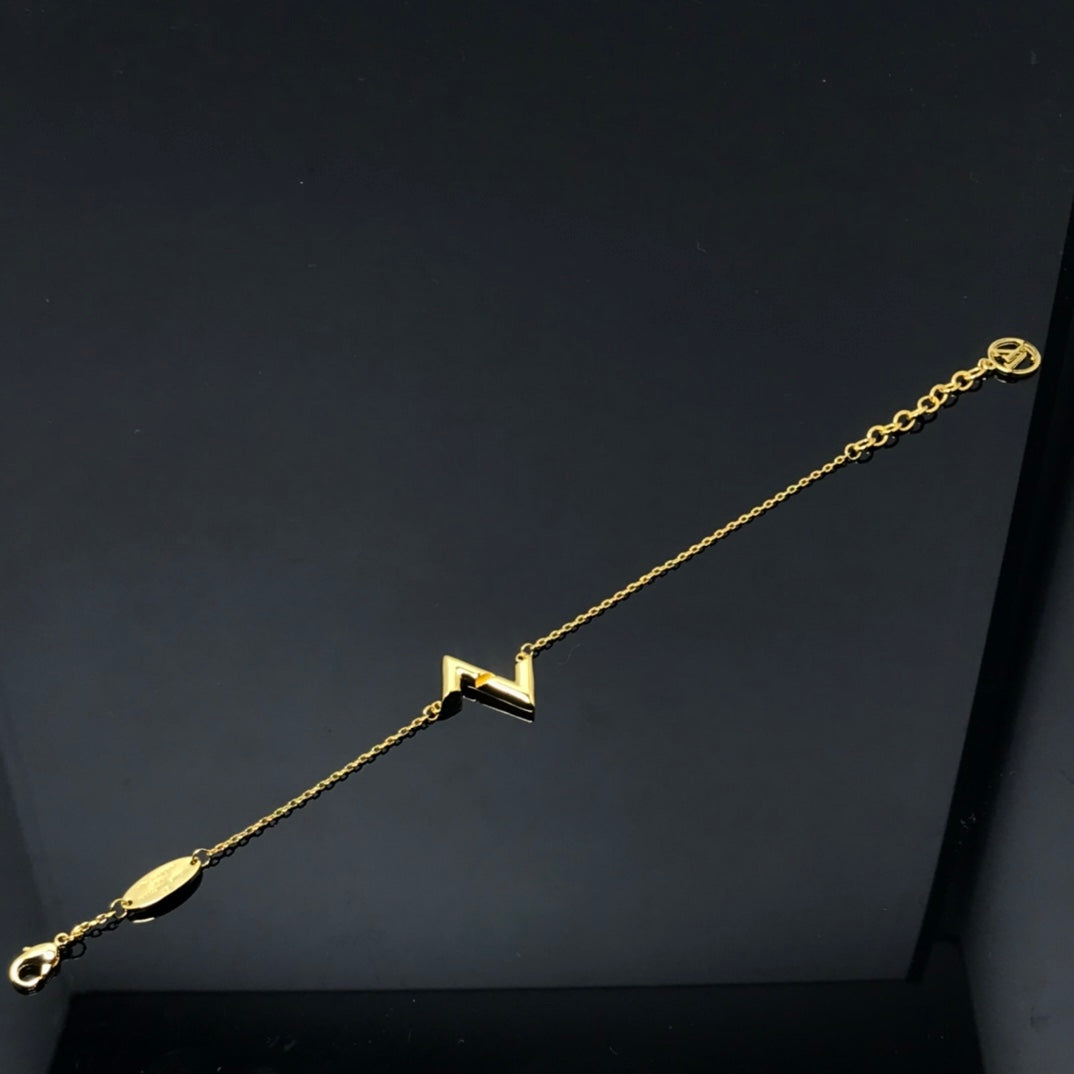 [Aurelle Style]VOLT LV LOGO BRACELET
