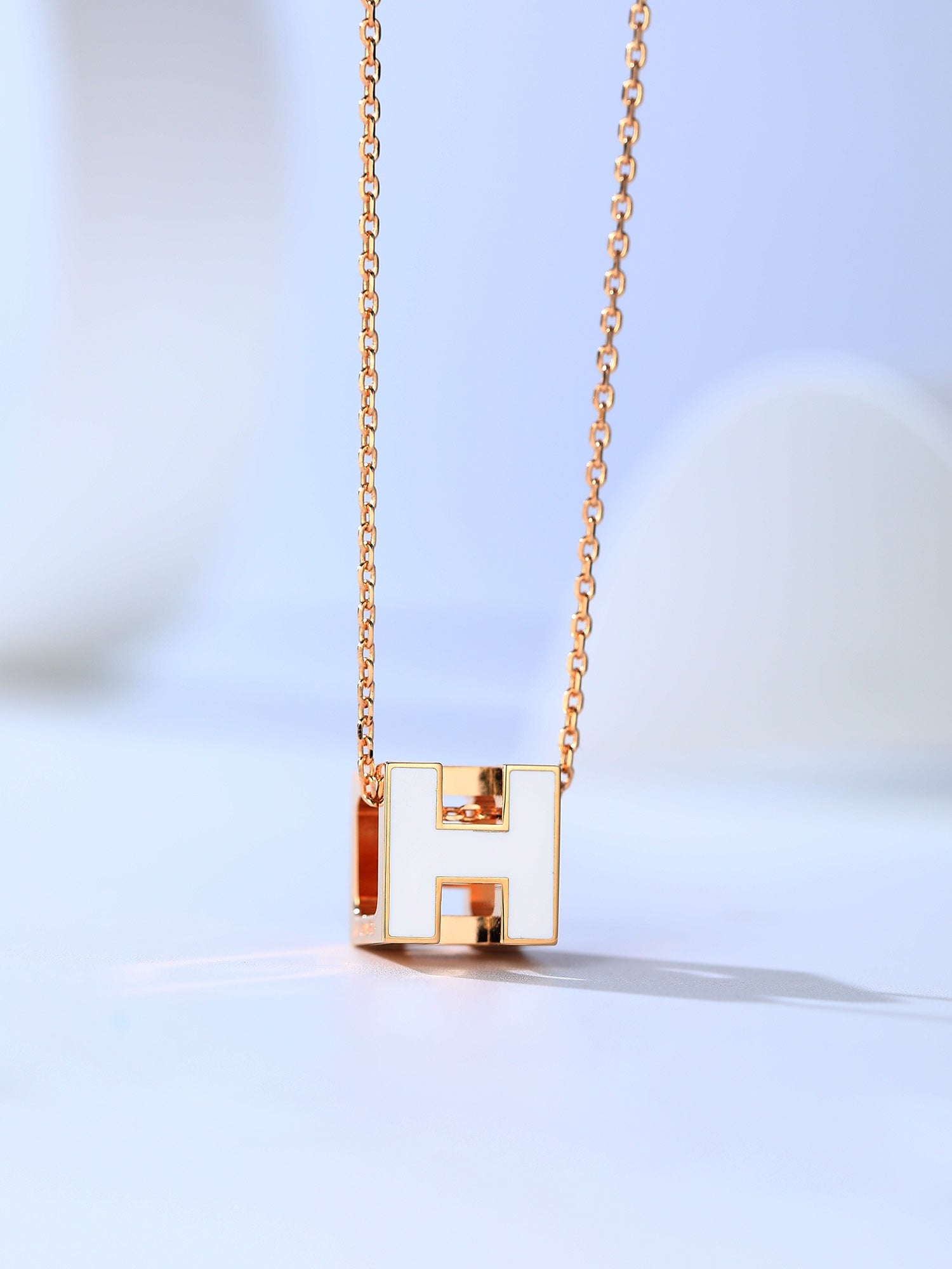 [Aurelle Style]H CAGE PINK GOLD NECKLACE
