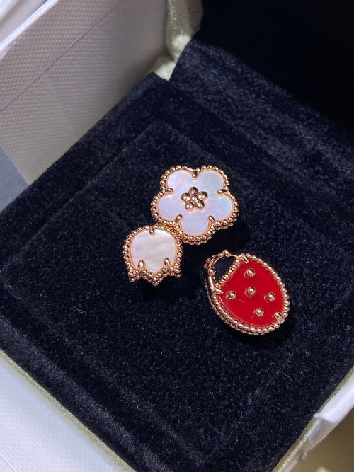 [TOP]LUCKY 3 MOTIF ROSE GOLD RING