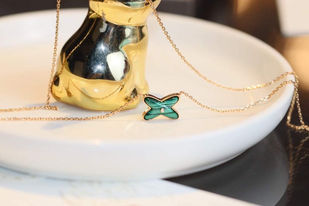 [Aurelle Style]JEUX MALACHITE 1 DIAMOND PINK GOLD NECKLACE