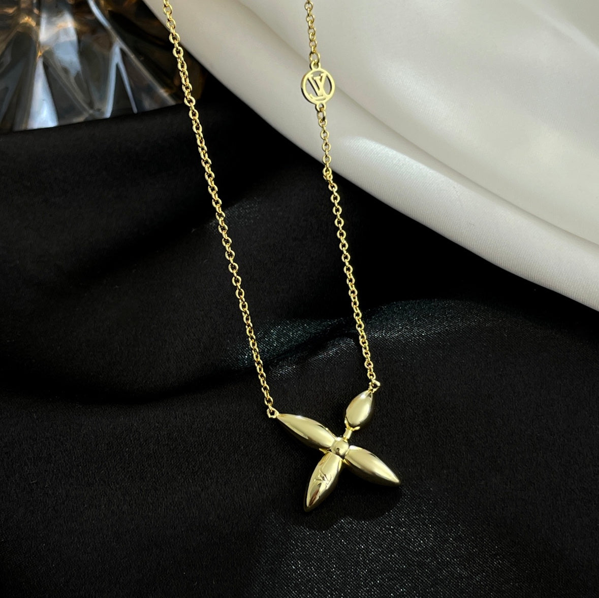 [Aurelle Style]LOUISETTE GOLD NECKLACE