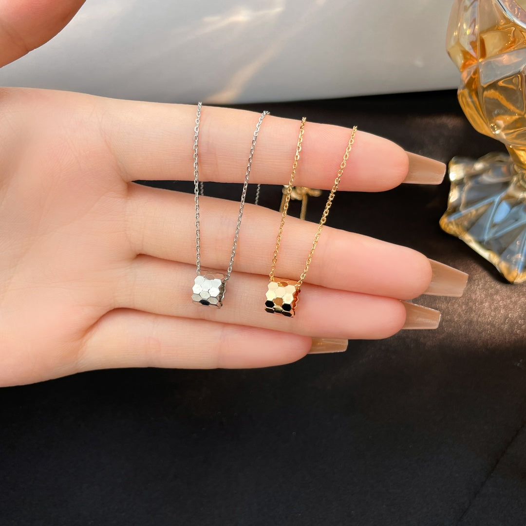 [Aurelle Style]BEE MINI NECKLACE