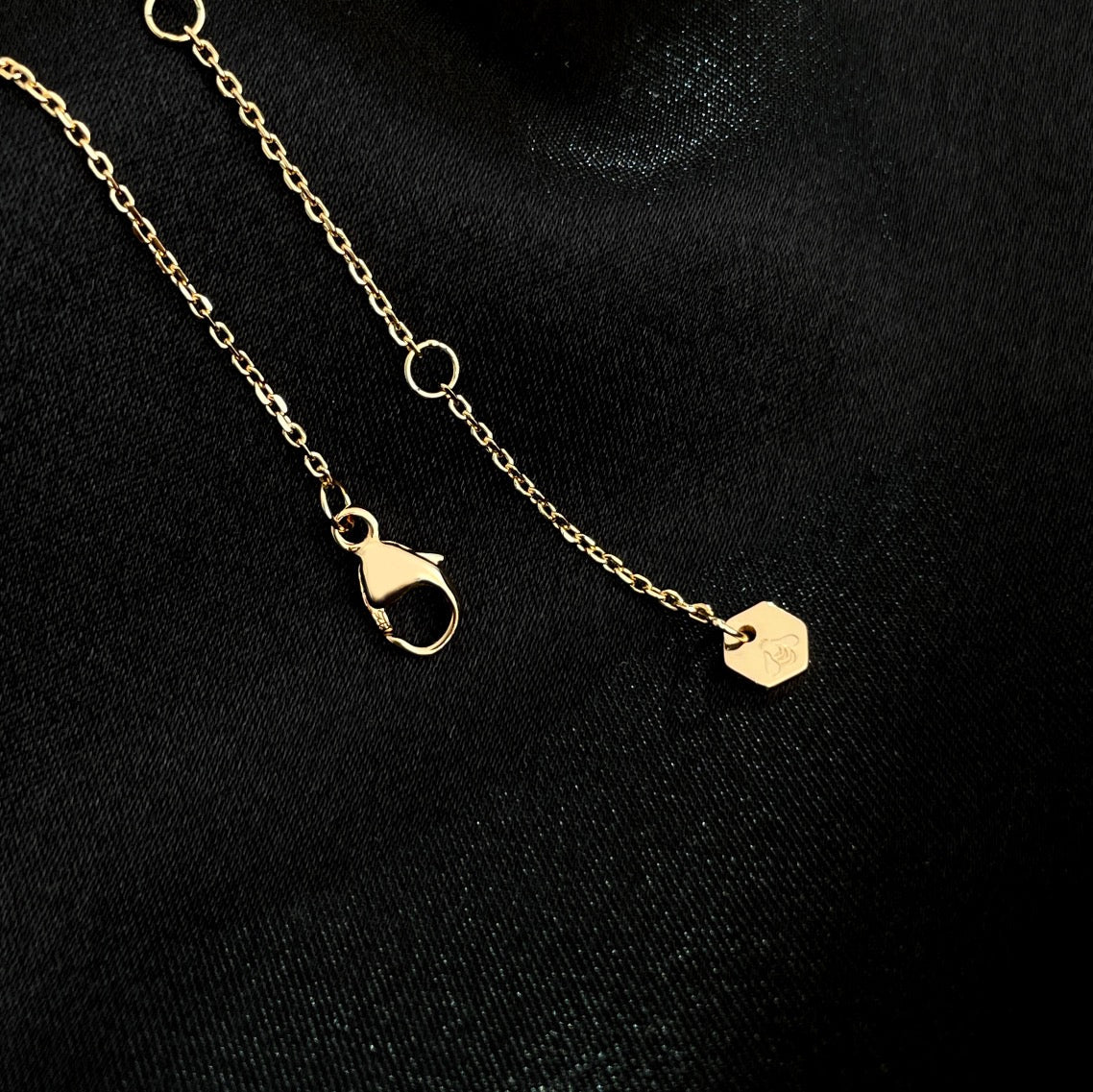 [Aurelle Style]BEE MINI NECKLACE