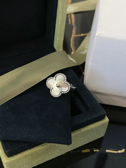 [Aurelle Style]CLOVER SILVER RING