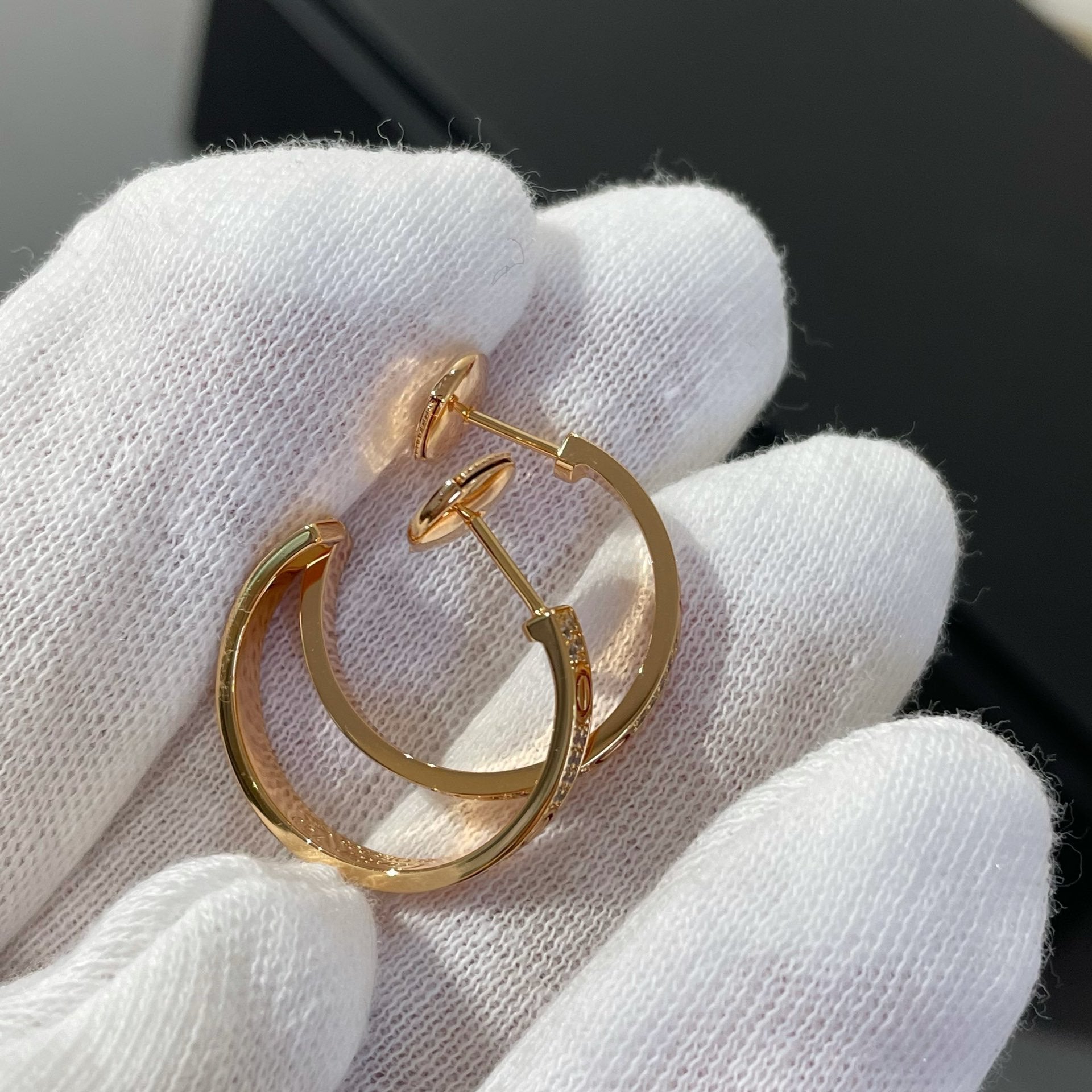 [Aurelle Style]LOVE DIAMOND PINK GOLD HOOP EARRINGS