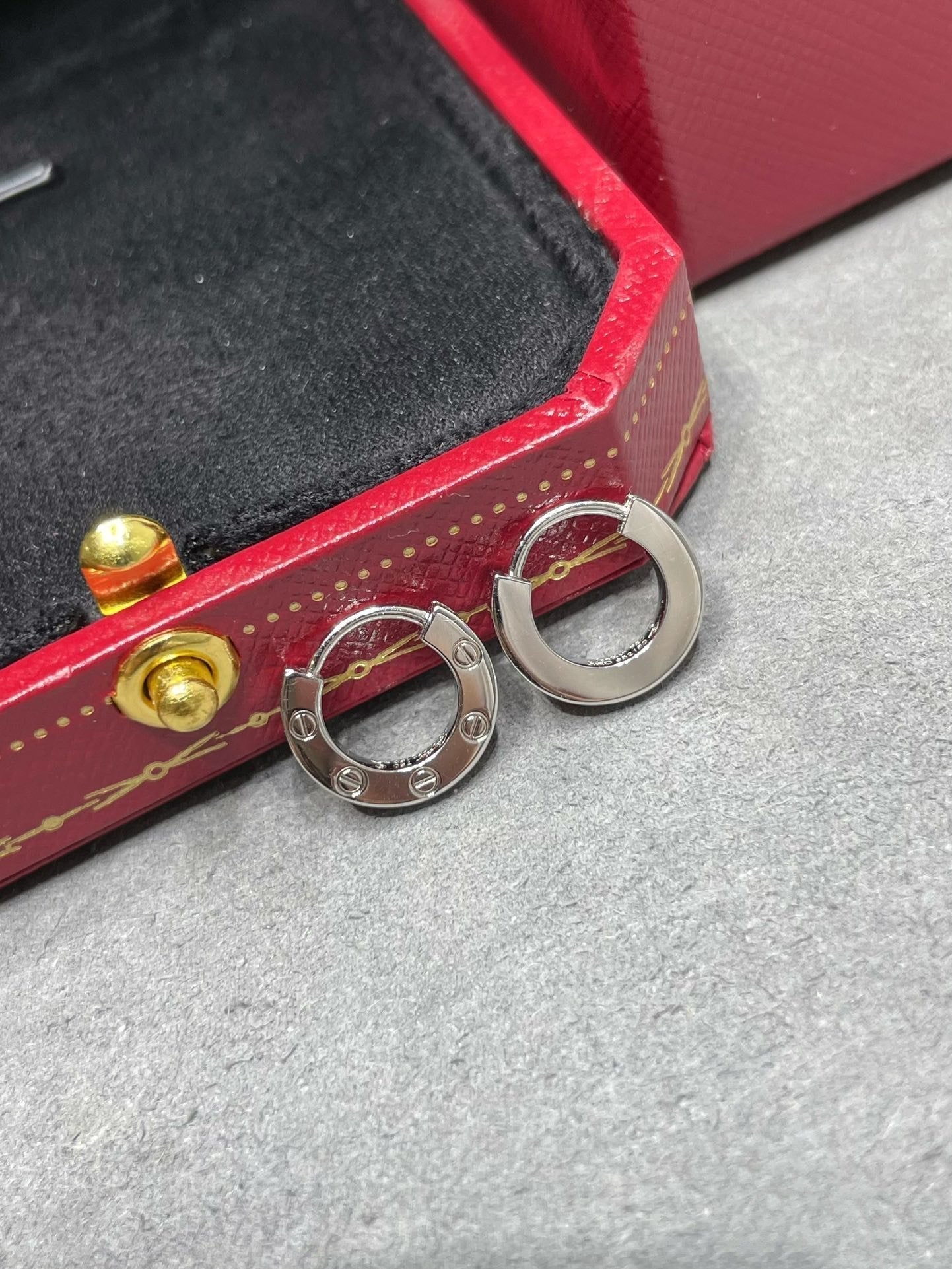 [Aurelle Style]LOVE MINI EARRINGS