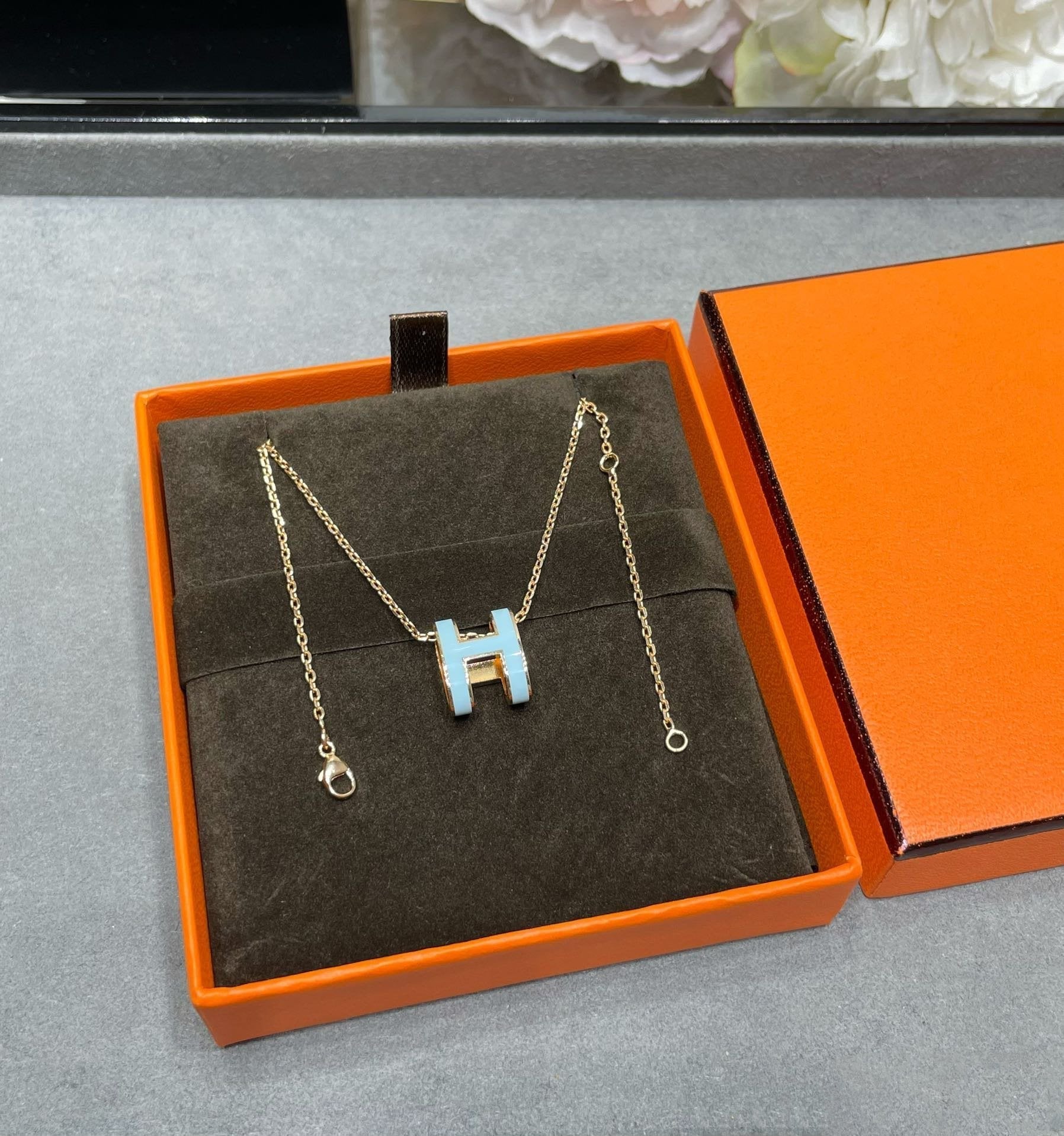 [Aurelle Style]POP H SKY BLUE NECKLACE