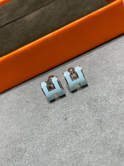 [Aurelle Style]POP H SKY BLUE STUD EARRINGS