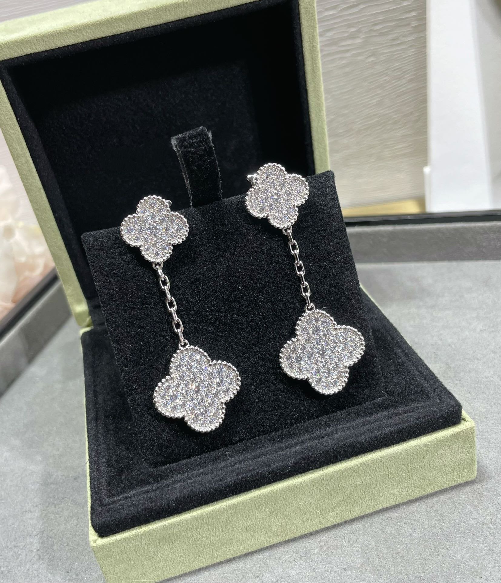 [Aurelle Style]CLOVER 2 MOTIFS DIAMOND PAVED SILVER EARRINGS