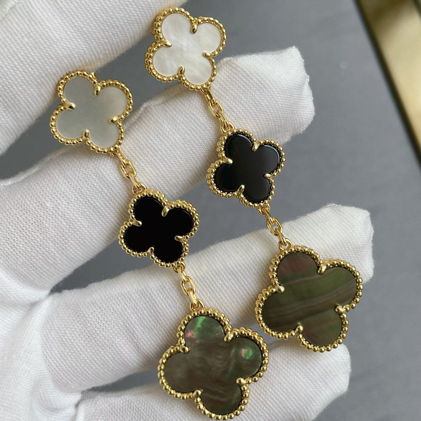 [Aurelle Style]CLOVER 3 MOTIF MOP ONYX DARK MOP PINK GOLD EARRINGS