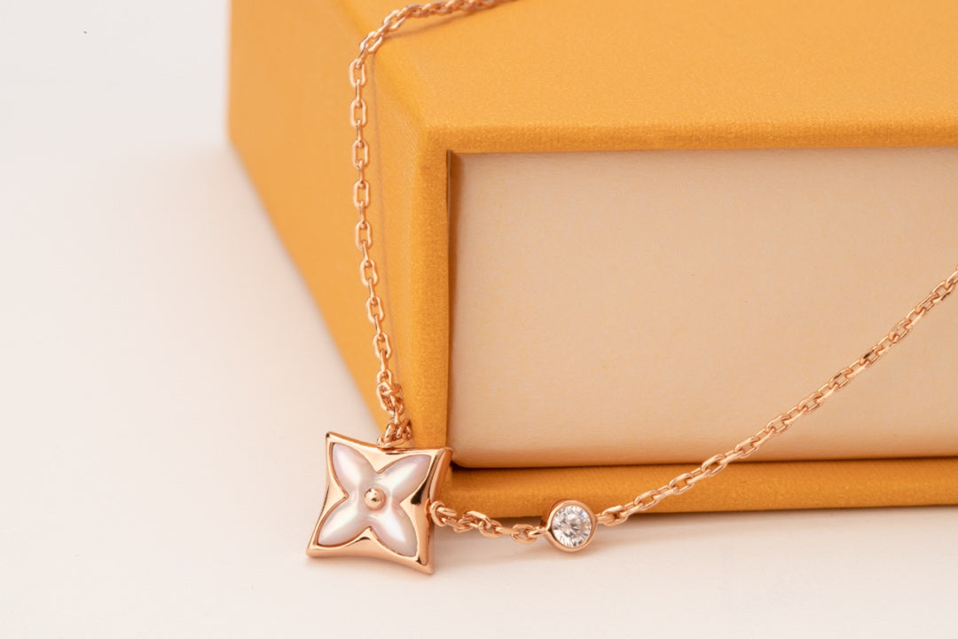 [Aurelle Style]STAR PINK MOP 1 DIAMOND PINK GOLD NECKLACE