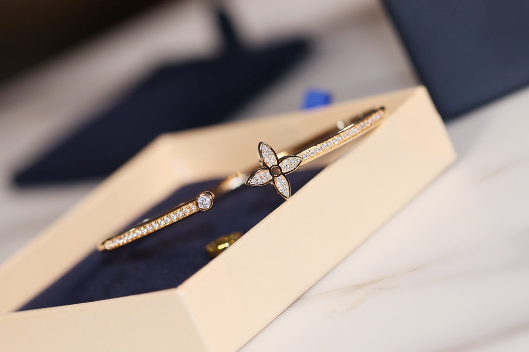 [Aurelle Style]IDYLLE GOLD OPEN BRACELET DIAMOND PAVED