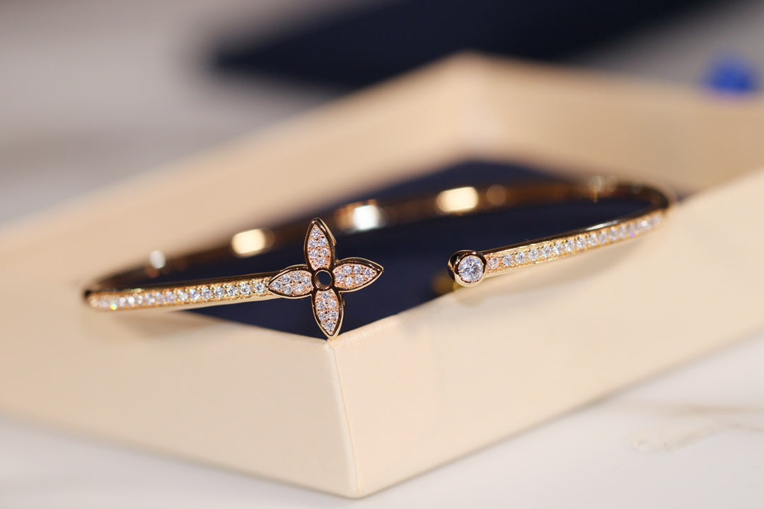 [Aurelle Style]IDYLLE GOLD OPEN BRACELET DIAMOND PAVED