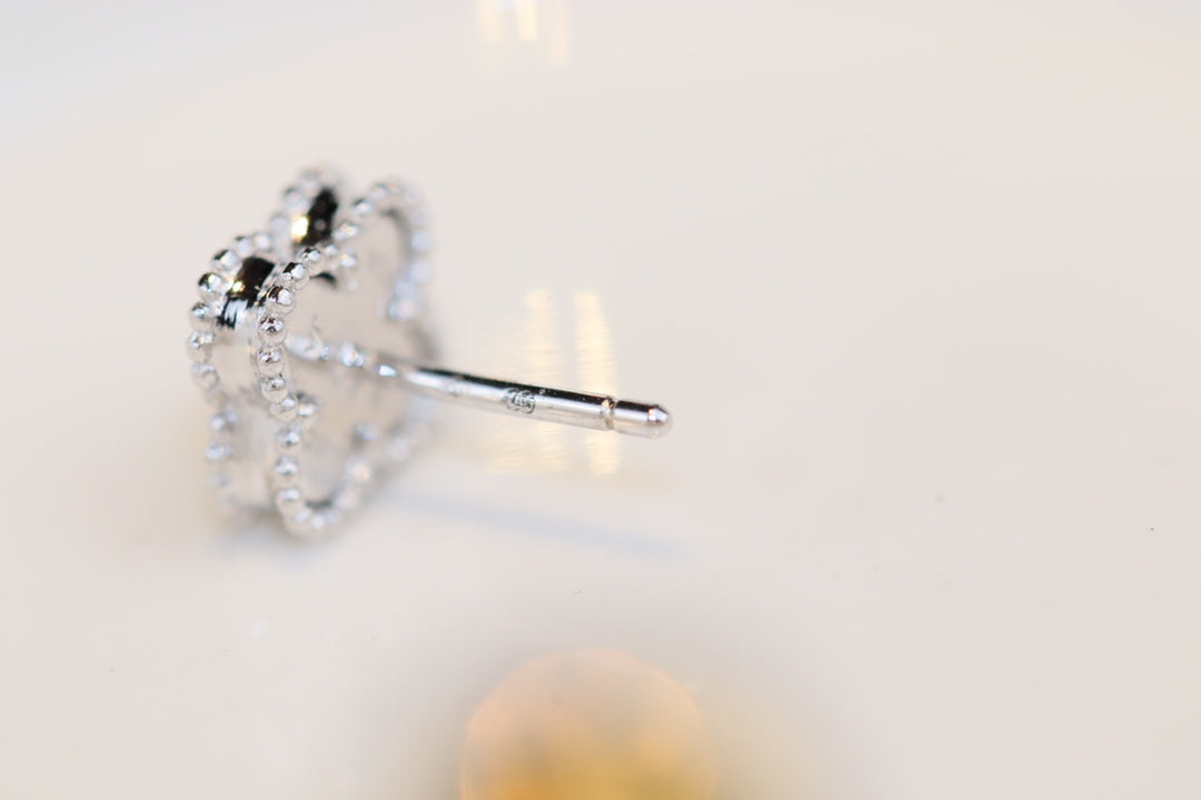 [Aurelle Style]CLOVER MINI TURQUOISE SILVER STUD EARRINGS